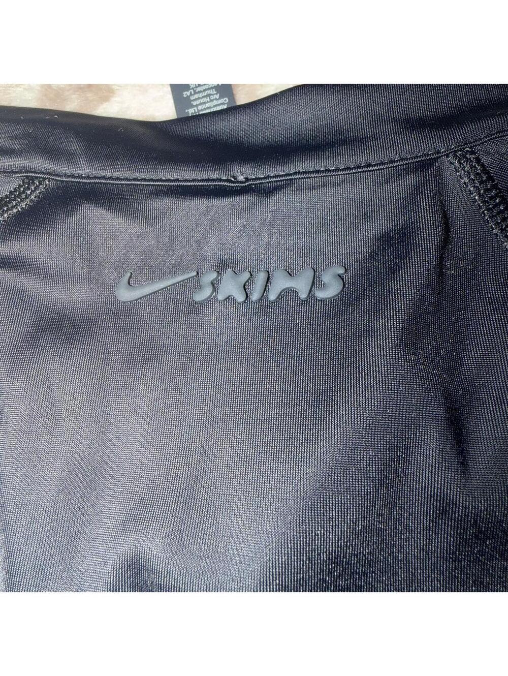 Nike Skims Shine Long Sleeve Half Zip - Picture 4 of 8